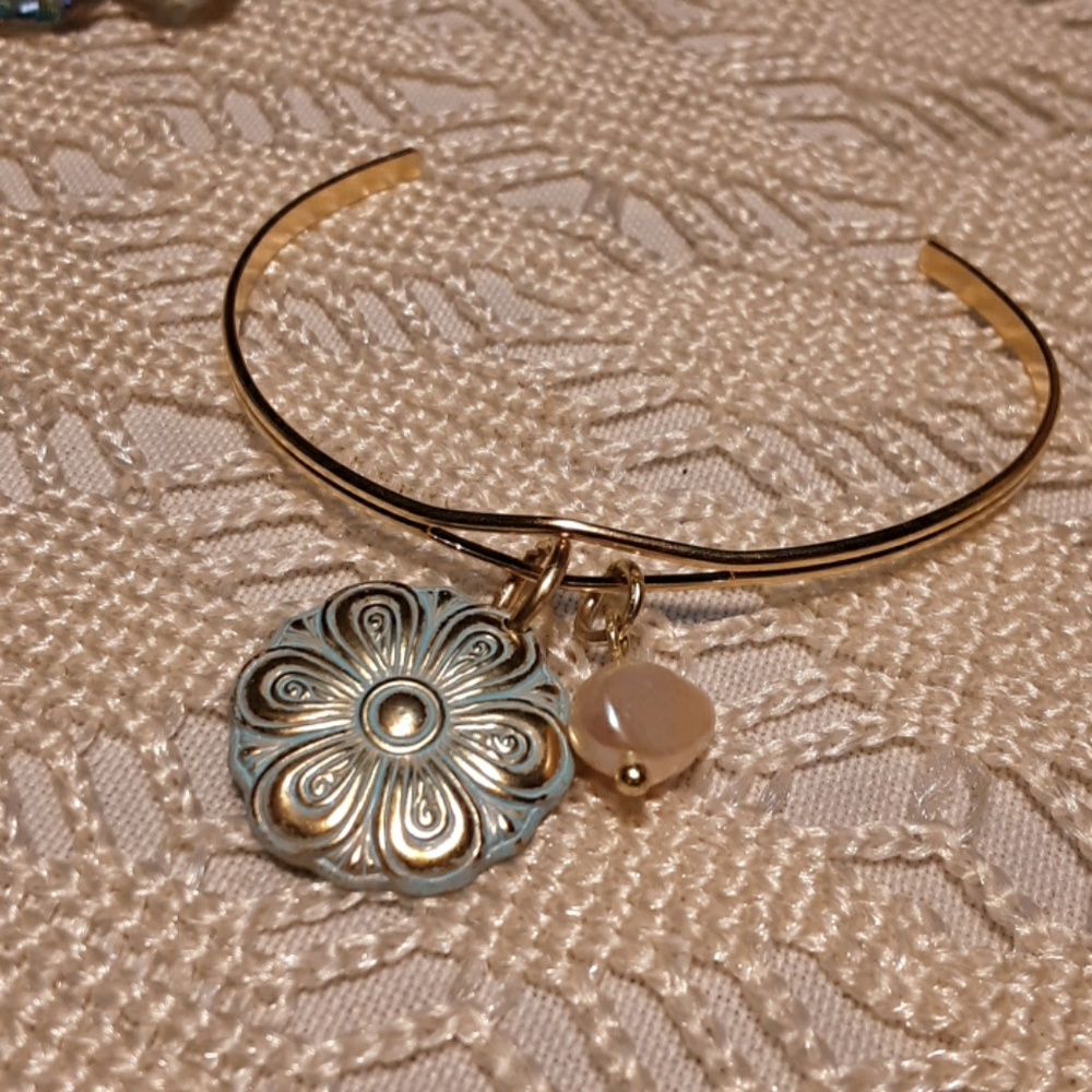 Marquise 10K gold plated bracelet w/charms